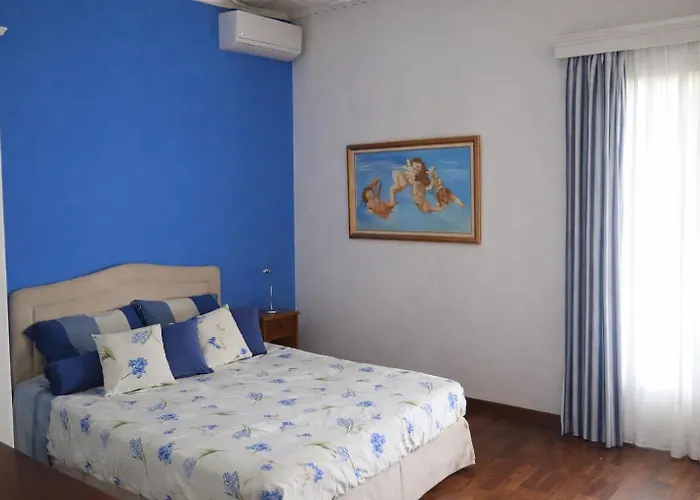 Niko's Blue In Kavvadades